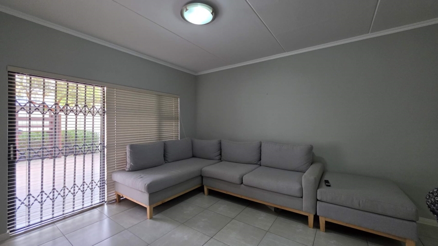 To Let 3 Bedroom Property for Rent in Richwood Western Cape